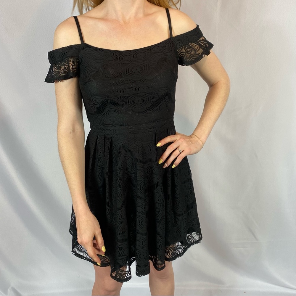 Annabella Off the Shoulder Lace Dress